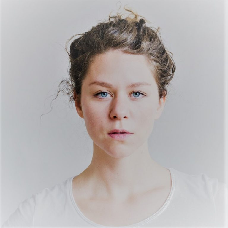 Johanna Graen in „Odyssee“ von Roland Schimmelpfennig ETI